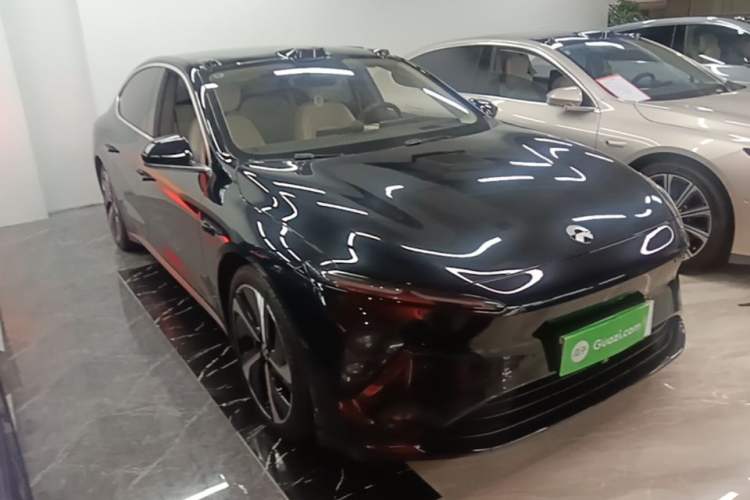 Used Nio ET7 2022 100kWh First Edition Front Right 45 Deg
