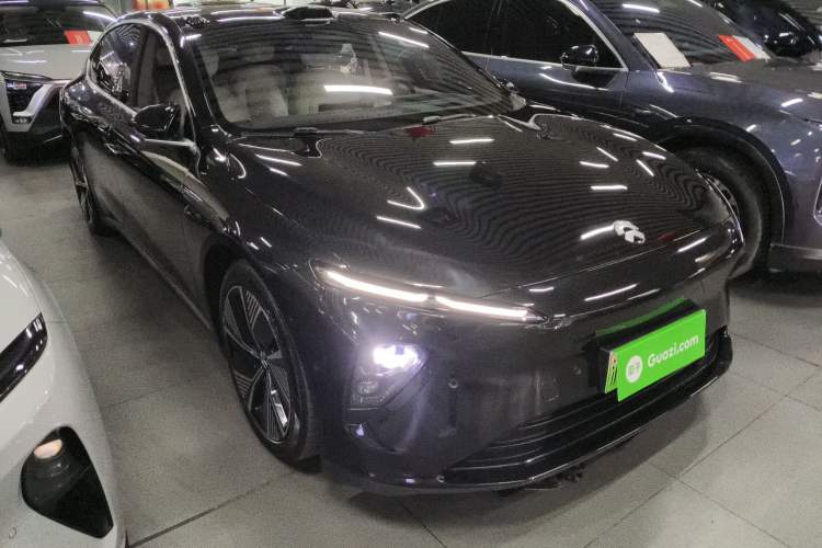 Used Nio ET7 2022 100kWh First Edition Front Right 45 Deg