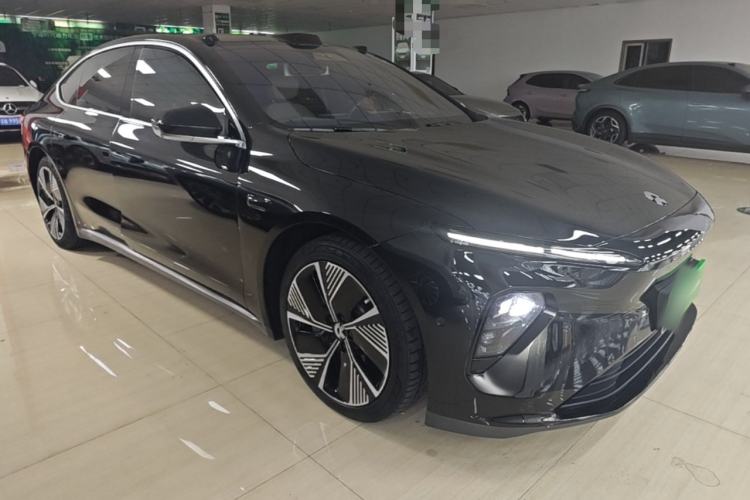 Used Nio ET7 2022 100 kWh Front Right 45 Deg