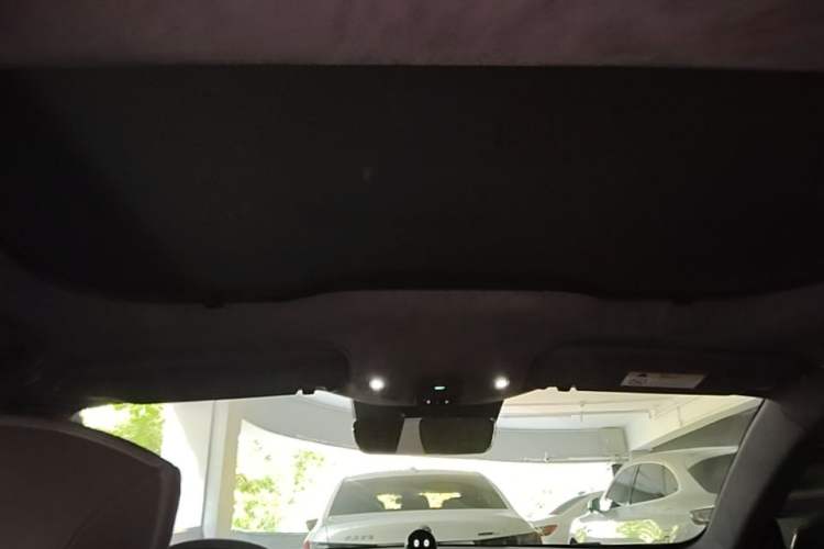Used Nio ET7 2022 75 kWh Headliner