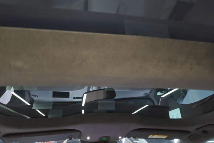 Used Nio ET7 2022 75 kWh Headliner