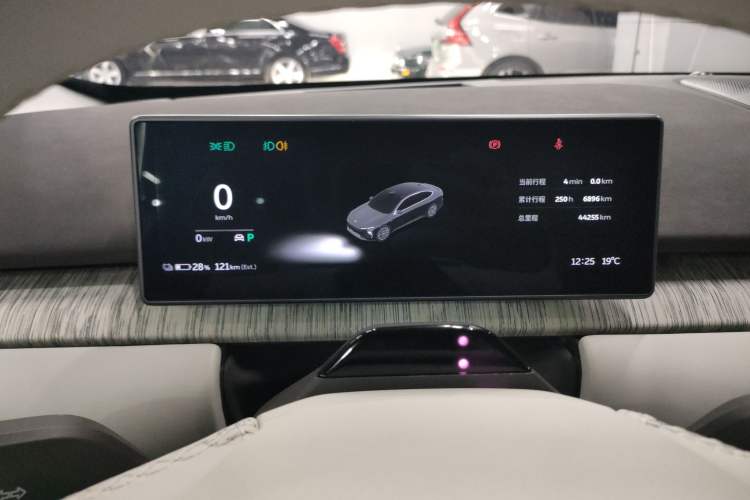 Used Nio ET7 2022 100kWh First Edition Instrument Cluster