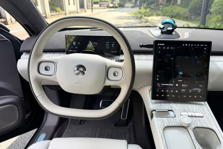 Used Nio ET7 2022 100kWh First Edition Interior 1
