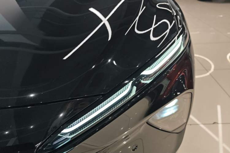 Used Nio ET7 2022 100kWh First Edition Left Front Headlight