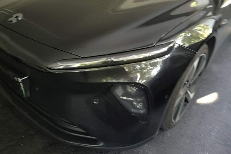 Used Nio ET7 2022 75 kWh Left Front Headlight
