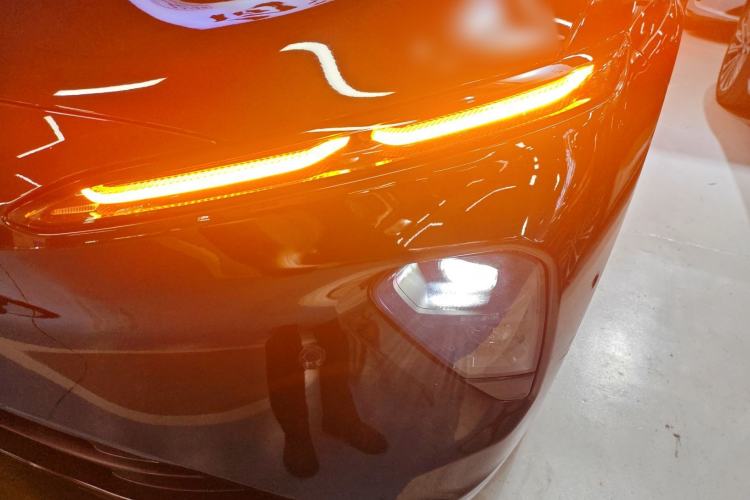 Used Nio ET7 2022 100 kWh Left Front Headlight