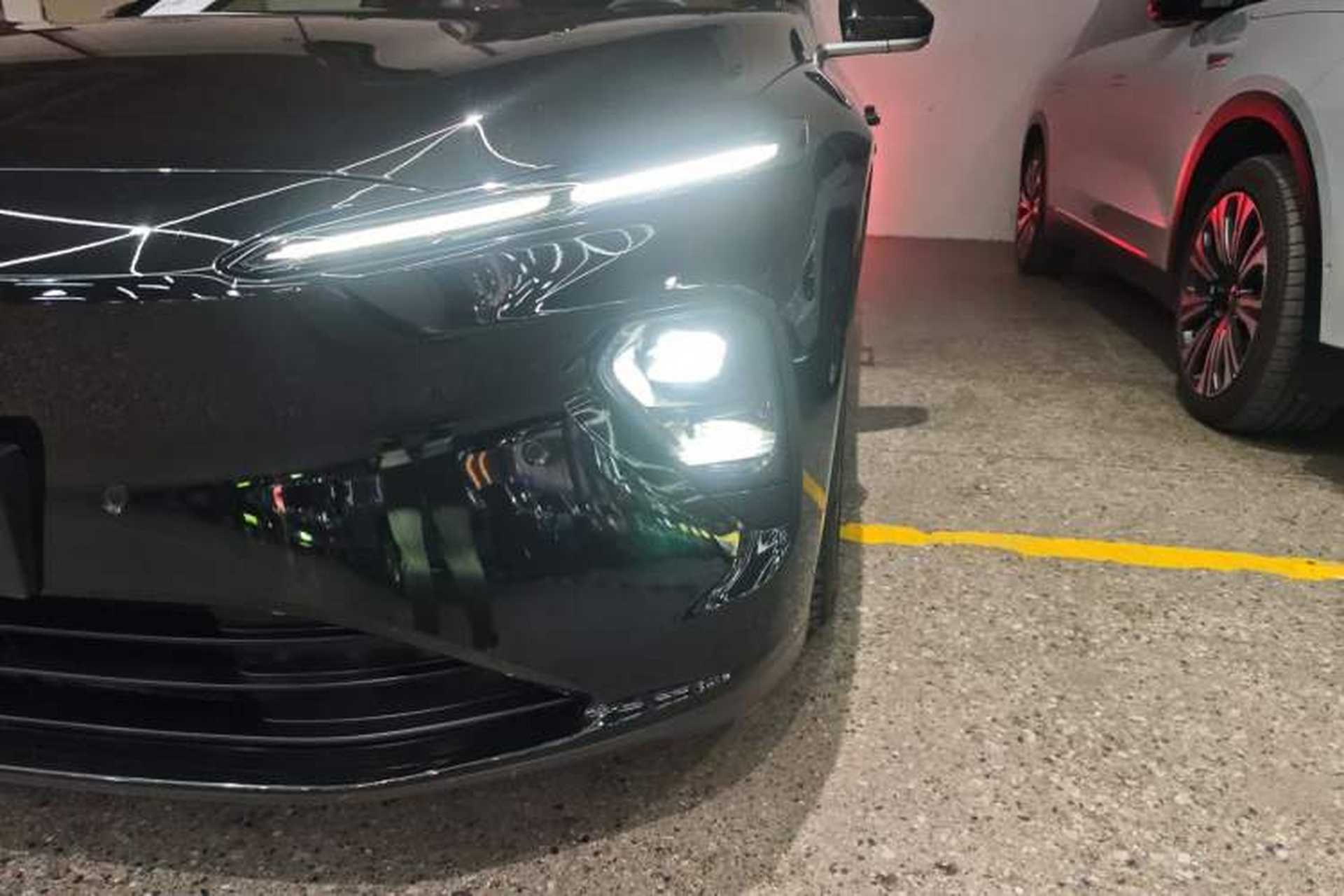 Used Nio ET7 2022 100kWh First Edition Left Front Headlight