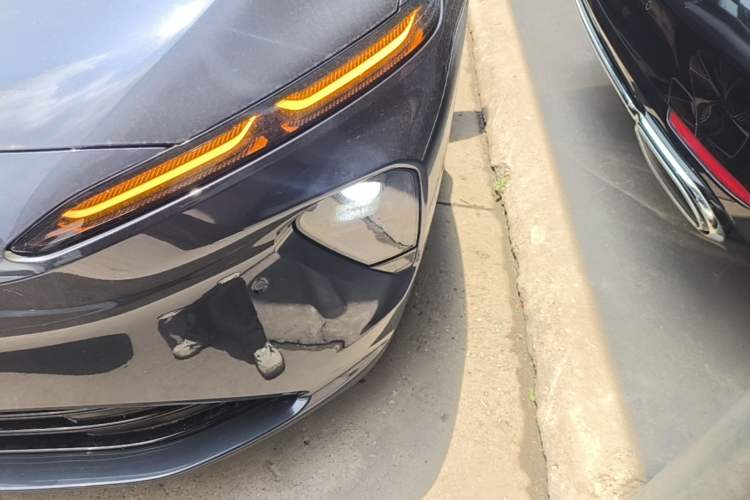 Used Nio ET7 2022 100kWh First Edition Left Front Headlight