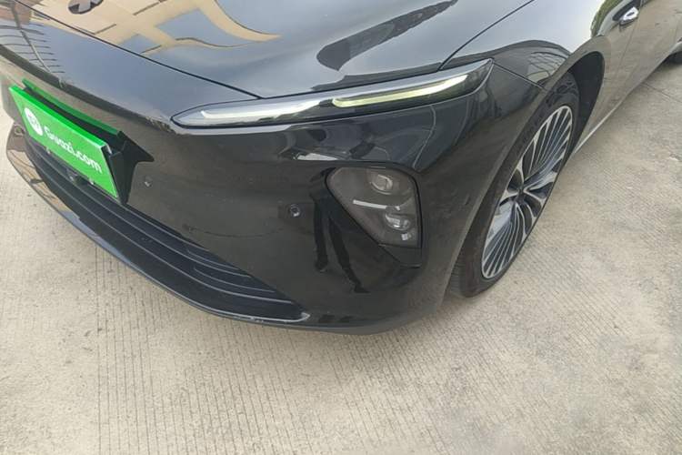 Used Nio ET7 2022 75 kWh Left Front Headlight