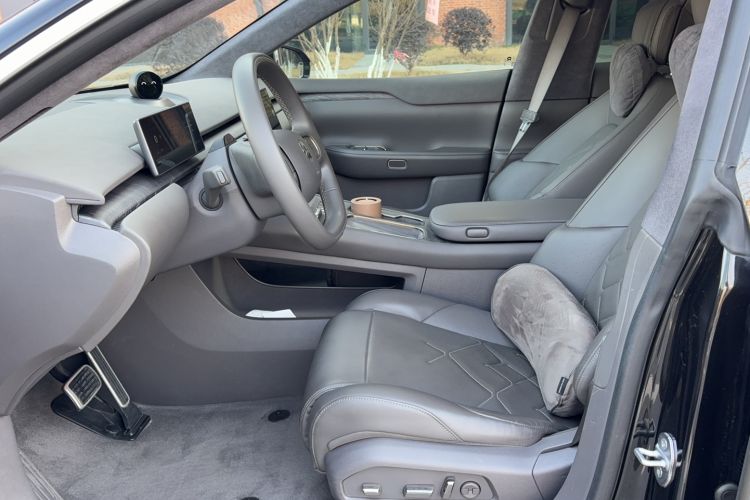 Used Nio ET7 2022 100kWh First Edition Left Front Seat