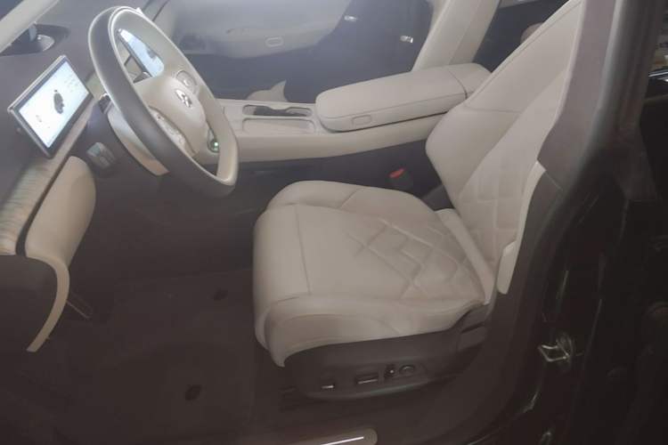 Used Nio ET7 2022 100kWh First Edition Left Front Seat