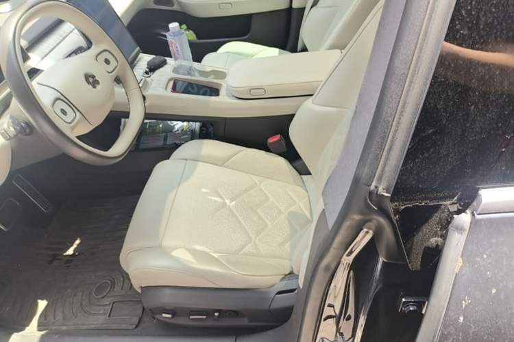 Used Nio ET7 2022 100kWh First Edition Left Front Seat