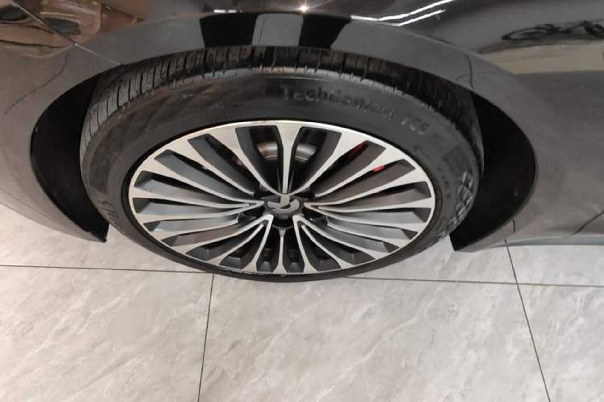 Used Nio ET7 2022 100kWh First Edition Left Front Wheel Hub