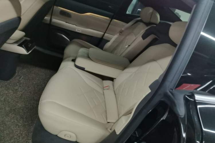 Used Nio ET7 2022 100kWh First Edition Left Rear Seat
