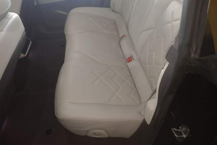 Used Nio ET7 2022 100kWh First Edition Left Rear Seat