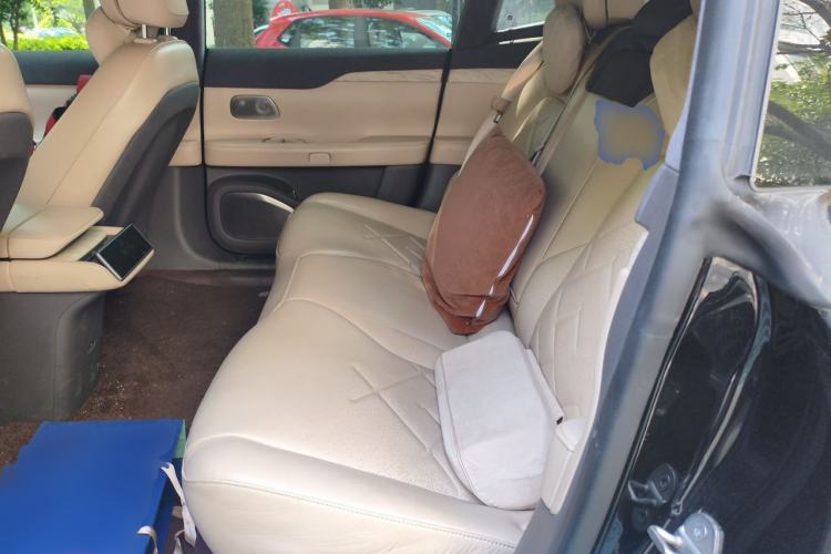 Used Nio ET7 2022 100kWh First Edition Left Rear Seat