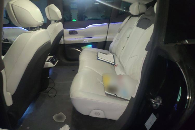 Used Nio ET7 2022 100kWh First Edition Left Rear Seat