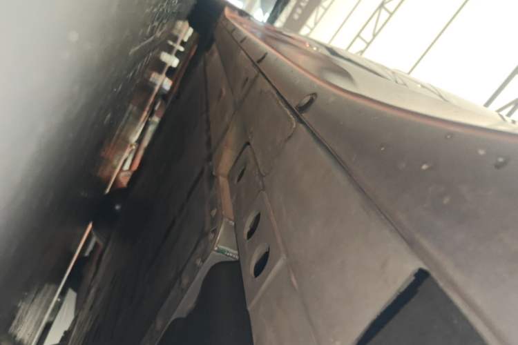 Used Nio ET7 2022 100kWh First Edition Left Side Sill