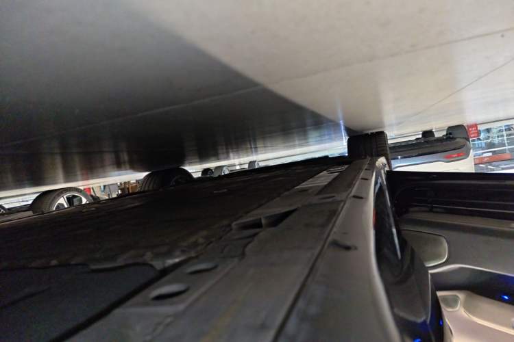 Used Nio ET7 2022 100 kWh Left Side Sill