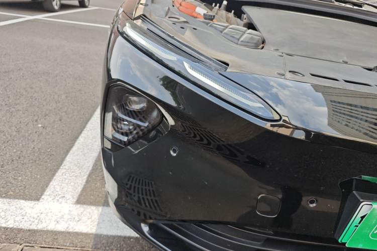 Used Nio ET7 2022 100kWh First Edition Right Front Headlight