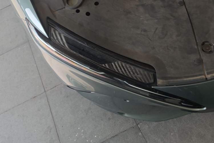 Used Nio ET7 2022 100kWh First Edition Right Front Headlight