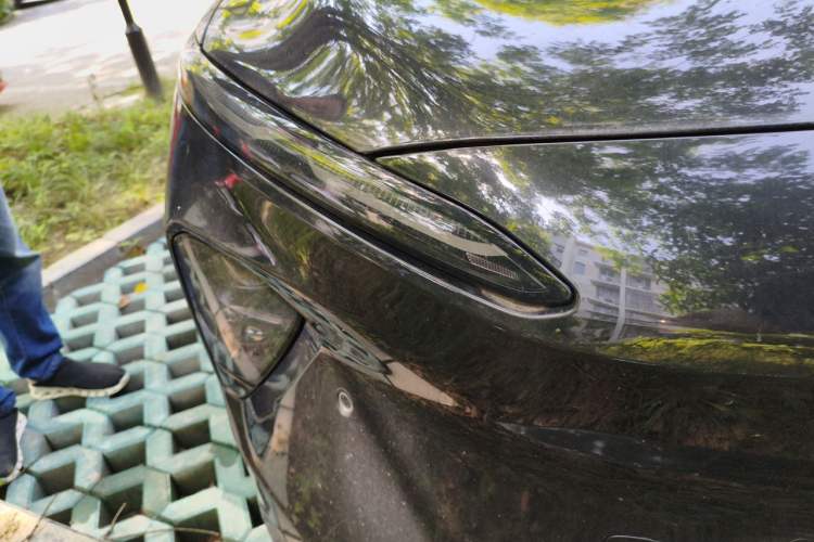 Used Nio ET7 2022 100kWh First Edition Right Front Headlight