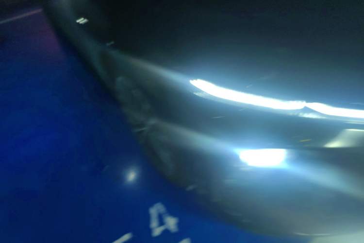 Used Nio ET7 2022 100kWh First Edition Right Front Headlight