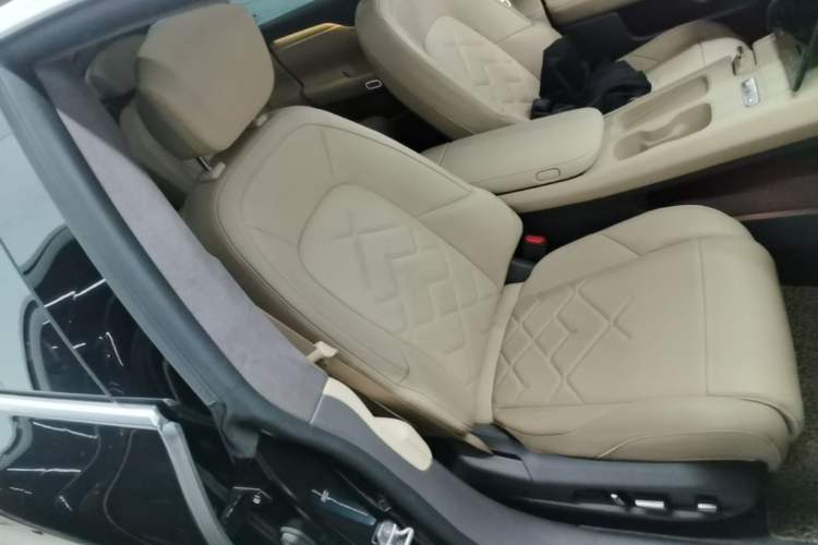 Used Nio ET7 2022 100kWh First Edition Right Front Seat