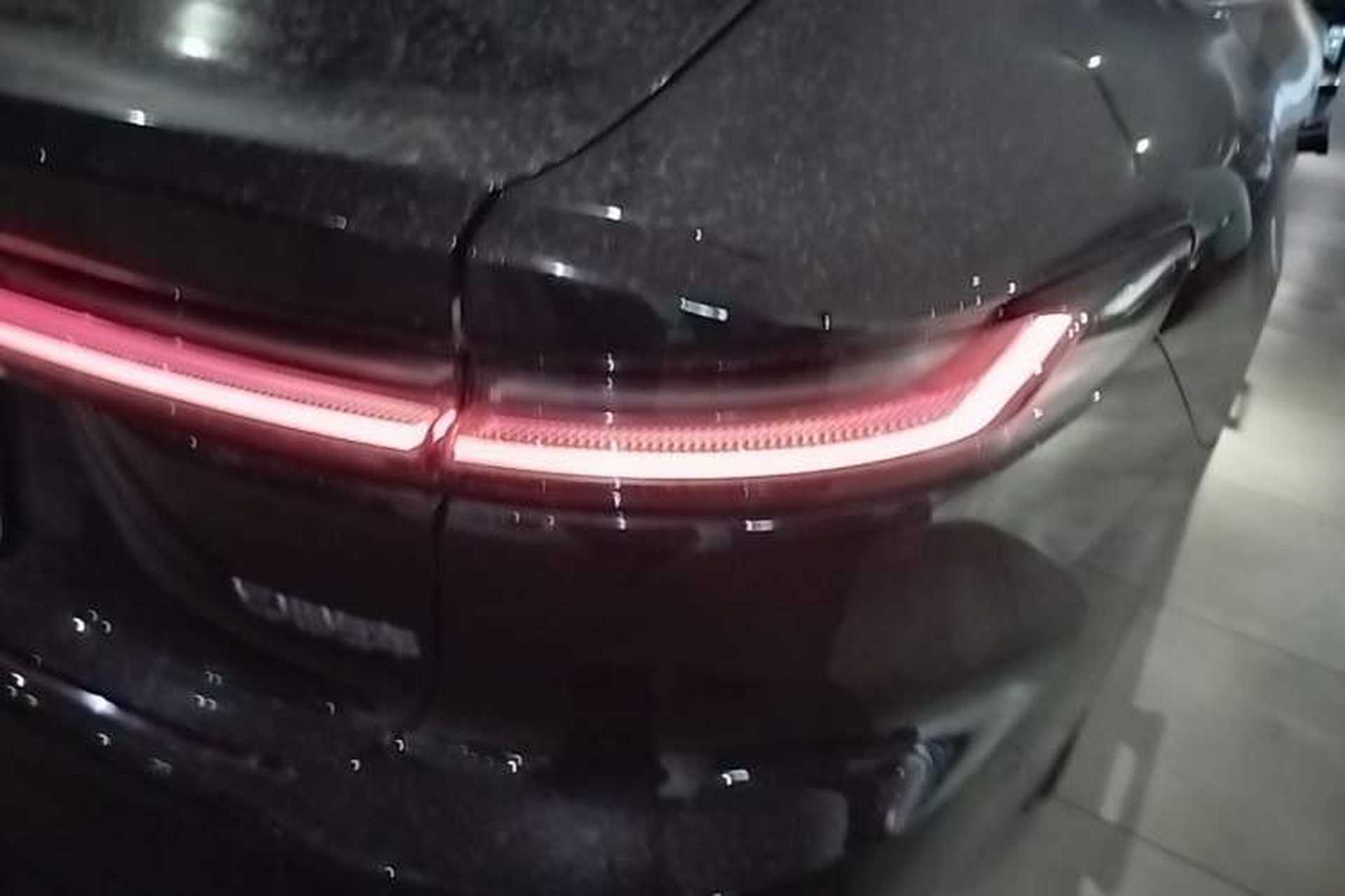 Used Nio ET7 2022 75 kWh Right Rear Taillight
