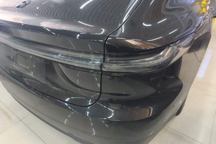 Used Nio ET7 2022 100kWh First Edition Right Rear Taillight