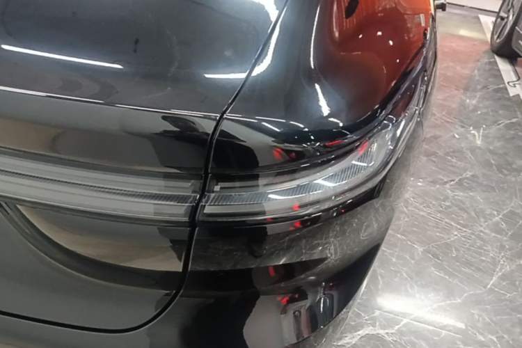 Used Nio ET7 2022 100kWh First Edition Right Rear Taillight