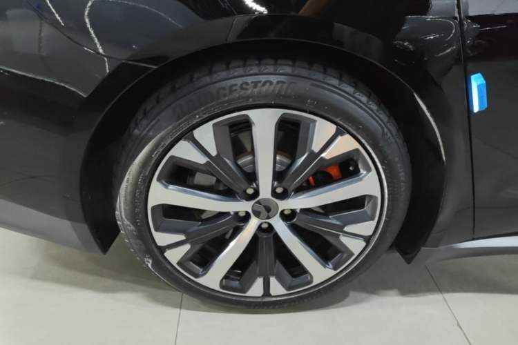 Used Nio ET7 2022 100kWh First Edition Right Rear Wheel Hub
