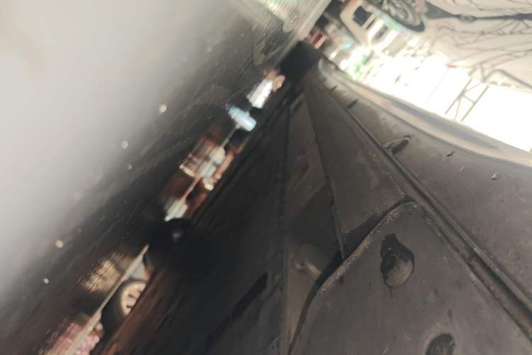 Used Nio ET7 2022 100kWh First Edition Right Side Sill