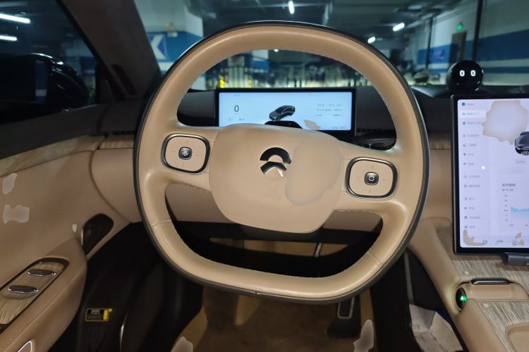 Used Nio ET7 2022 100kWh First Edition Steering Wheel