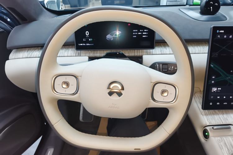 Used Nio ET7 2022 100kWh First Edition Steering Wheel