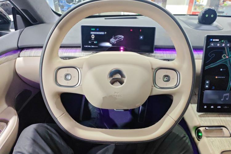 Used Nio ET7 2022 100 kWh Steering Wheel