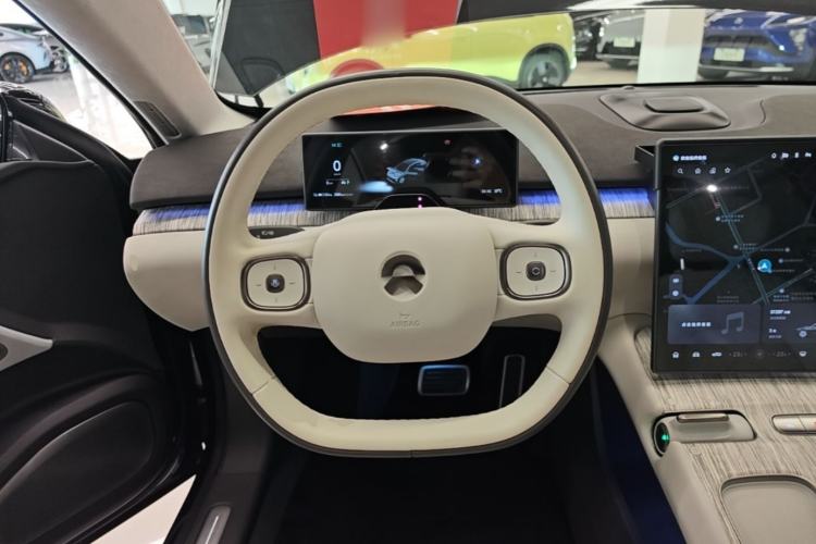 Used Nio ET7 2022 75 kWh Steering Wheel