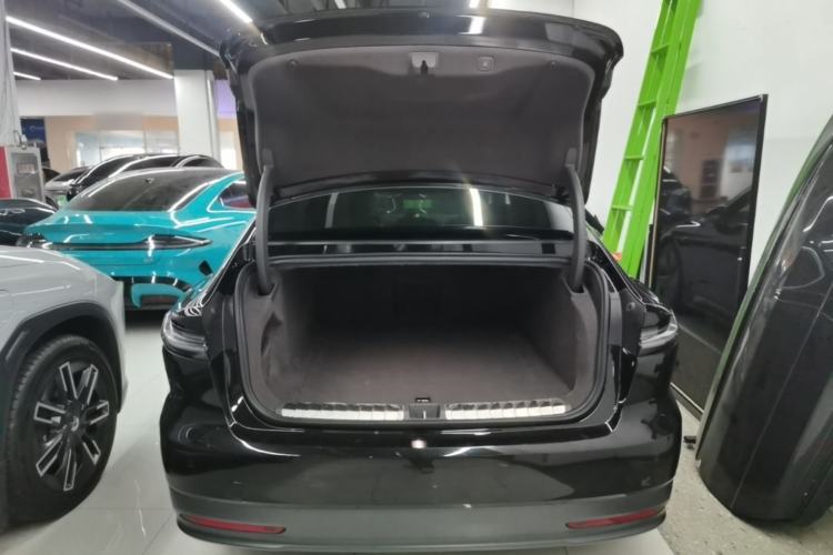 Used Nio ET7 2022 100kWh First Edition Trunk