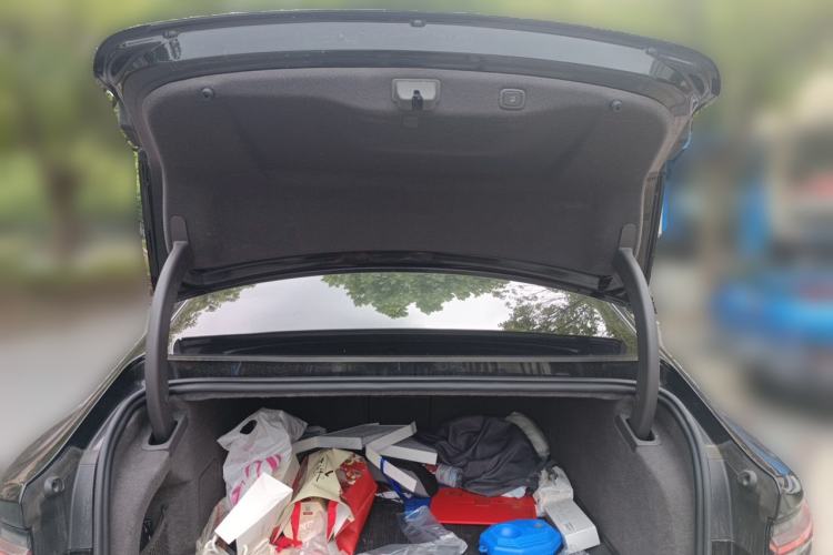 Used Nio ET7 2022 75 kWh Trunk