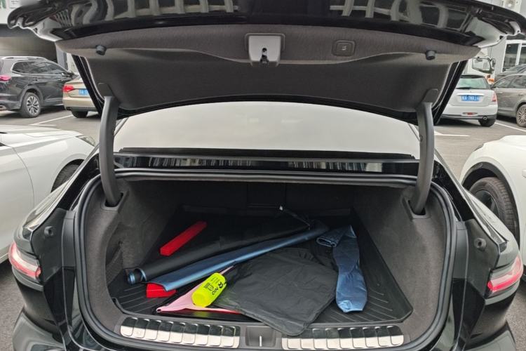 Used Nio ET7 2022 100kWh First Edition Trunk