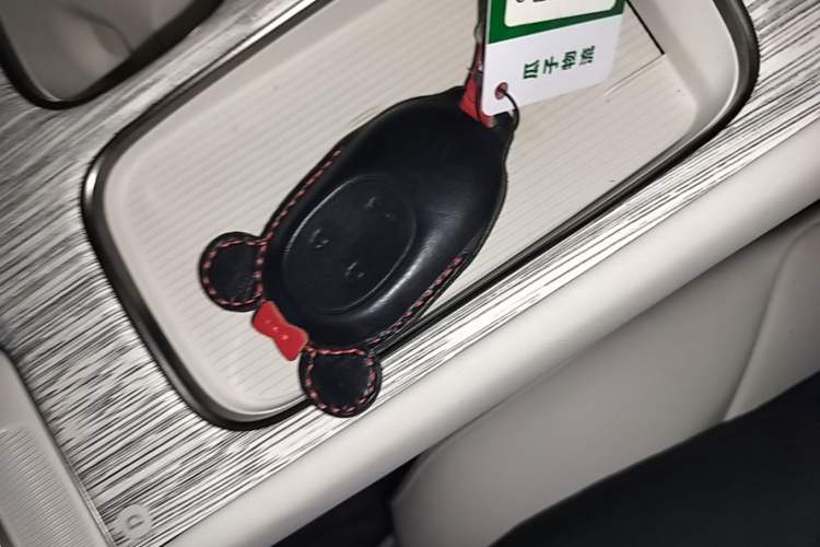 Used Nio ET7 2022 75 kWh Vehicle Key