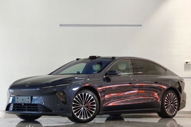 Ojetý Nio ET7 2022 100kWh First Edition