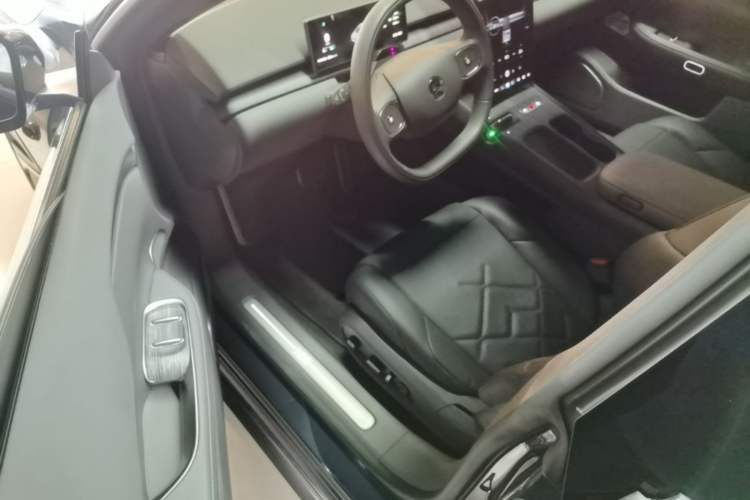 Used Nio ET7 2022 100kWh First Edition Driver Seat