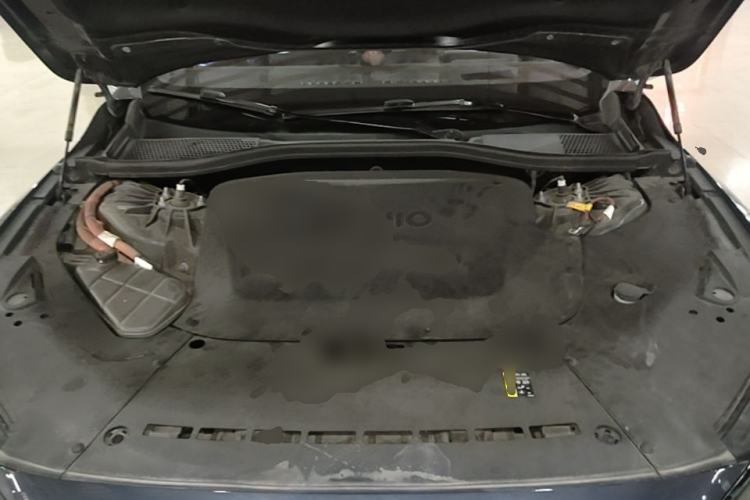 Used Nio ET7 2022 75 kWh Engine Bay
