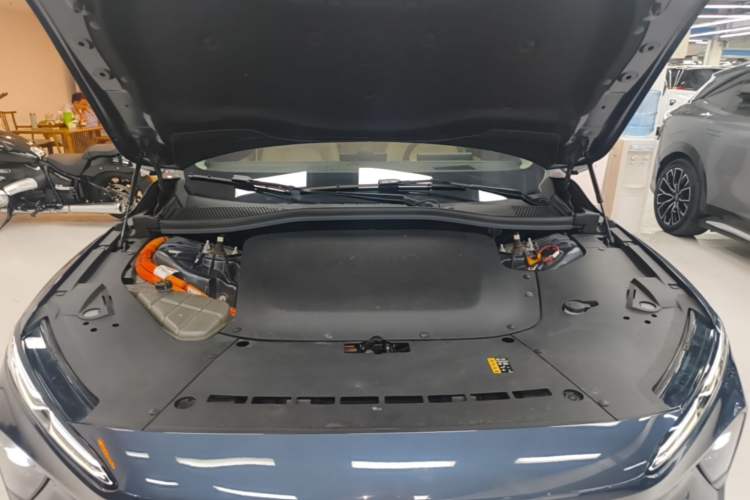 Used Nio ET7 2022 100 kWh Engine Bay