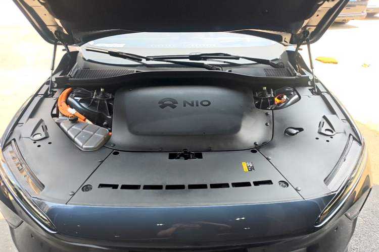 Used Nio ET7 2022 75 kWh Engine Bay