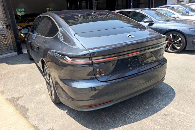 Used Nio ET7 2022 75 kWh Exterior 2