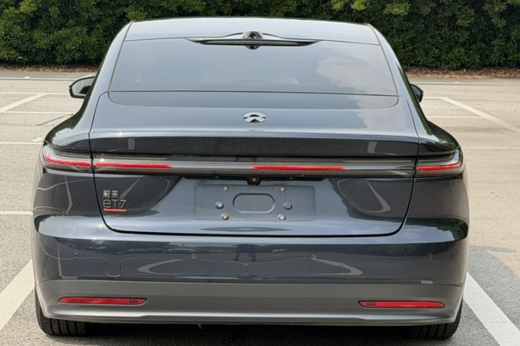 Used Nio ET7 2022 75 kWh Exterior 3
