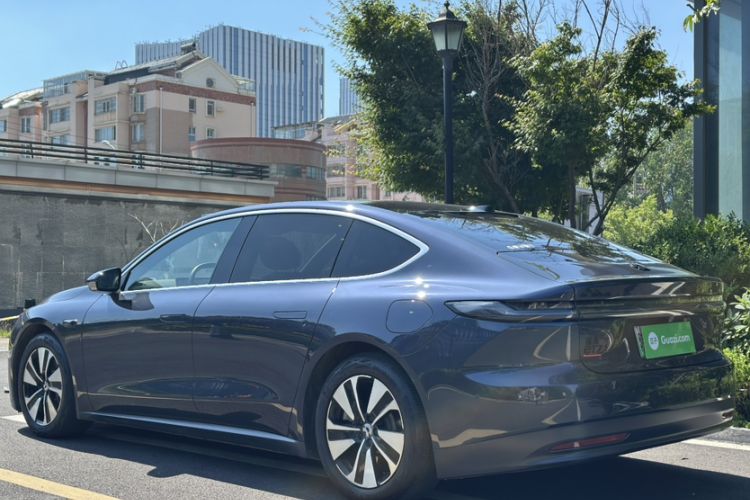 Used Nio ET7 2022 75 kWh Exterior 3