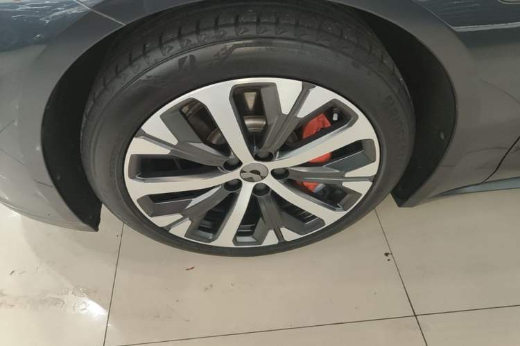 Used Nio ET7 2022 100 kWh Exterior 4
